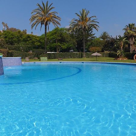 Apartamento Bahia Dorada Estepona Bagian luar foto