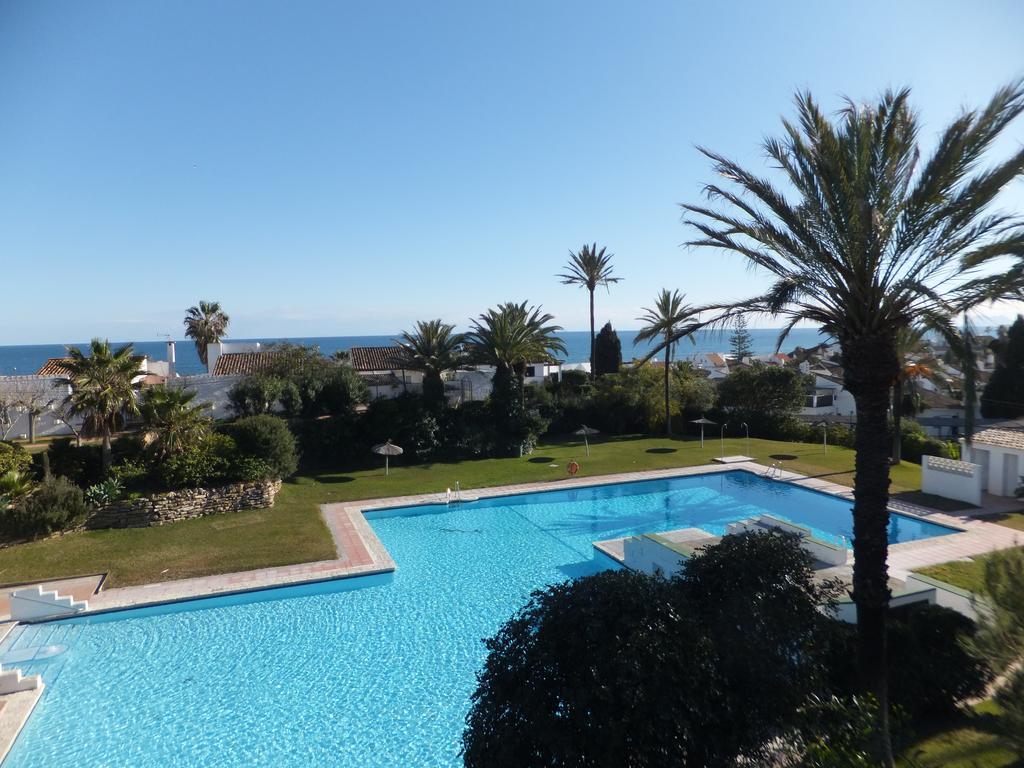 Apartamento Bahia Dorada Estepona Bagian luar foto