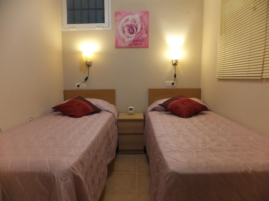 Apartamento Bahia Dorada Estepona Bagian luar foto