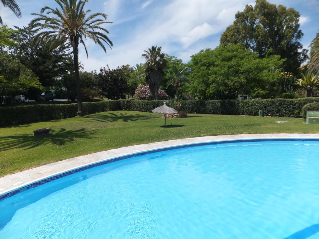 Apartamento Bahia Dorada Estepona Bagian luar foto